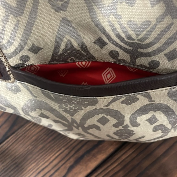 Stella and Dot Cream and Brown Tote Bag - Picture 7 of 9